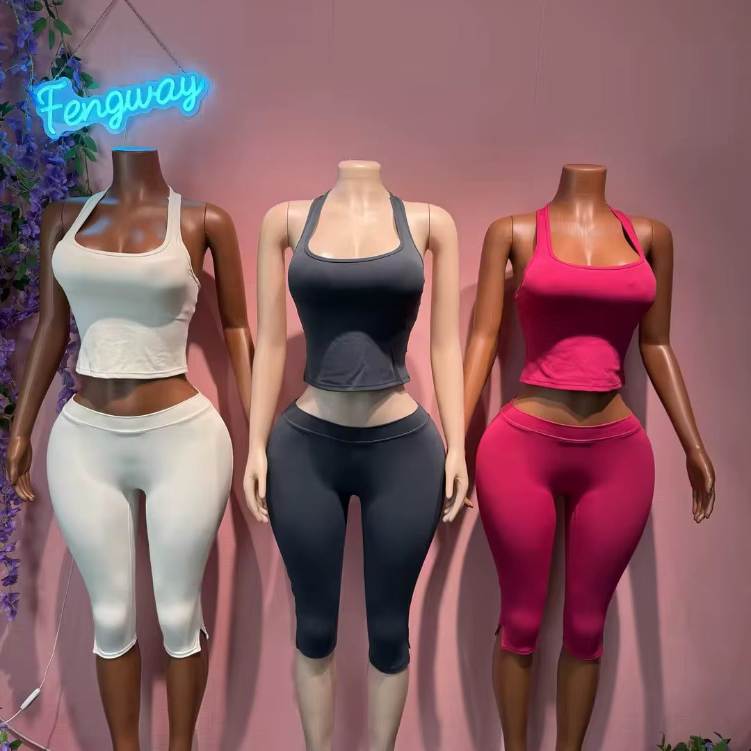 Baddie Basic 2 Piece Capri Set